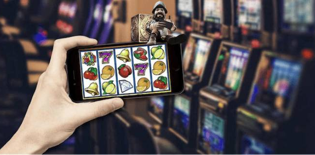 OFFLINE VS ONLINE CASINOS - WHICH IS BETTER FOR PLAYERS.jpg